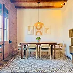 Your Boutique Mediterranean Stay In Barcelona